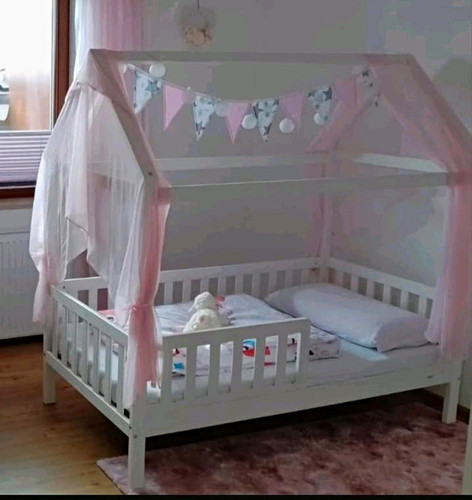 Weißes hausbett - weißes,