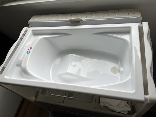 Wickeltisch mit - 2-in-1,