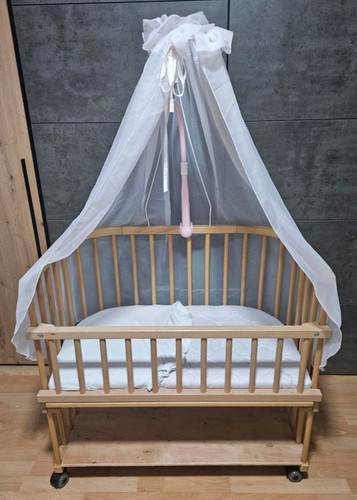 Beistellbett aus holz - aus,
