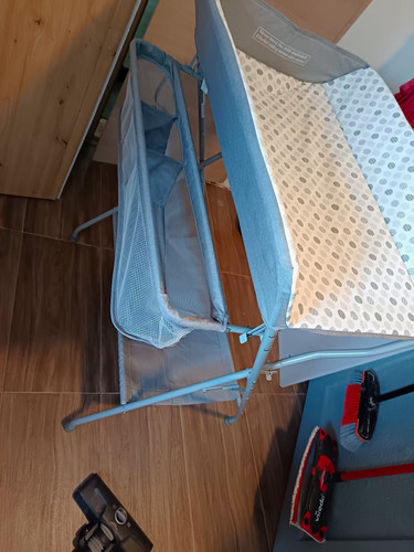 Klappbarer wickeltisch aus - klappbarer,