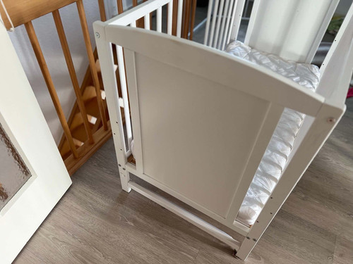 Weißes babybett gitterbett - weißes, babybett/gitterbett